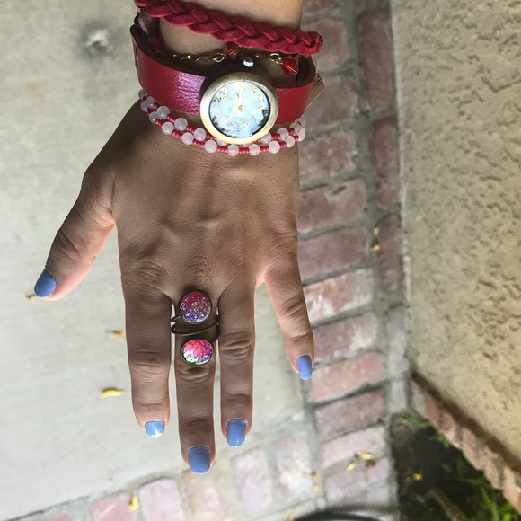 Red Pink Jewelry Set - Picture 5 of 6